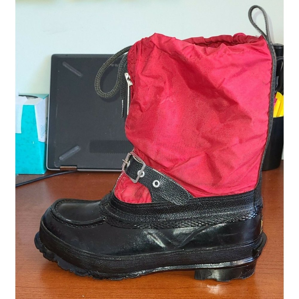 Trax womens Steel Shank Winter Snowmobile Red Black Snow Boots Size US 5